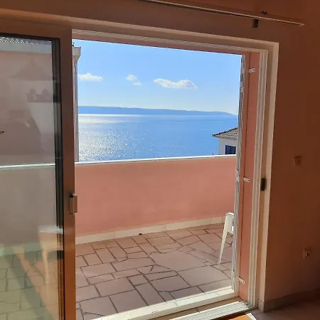 Ljulj Апартаменты *
