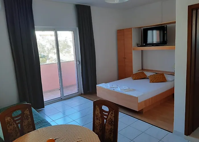 Ljulj Apartament
