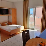 Ljulj Апартаменты