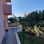 Ljulj Апартаменты *