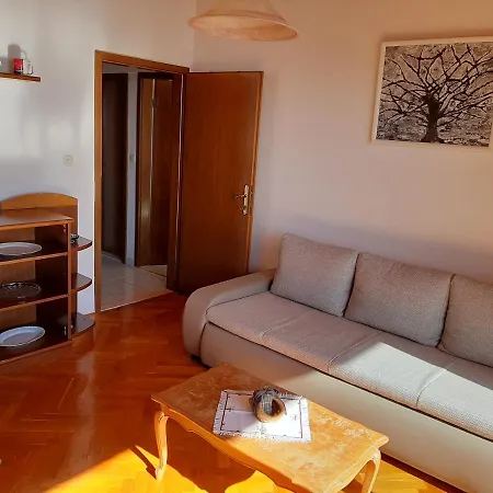 Apartment Ljulj Trogir