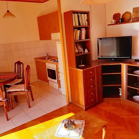 Apartament Ljulj